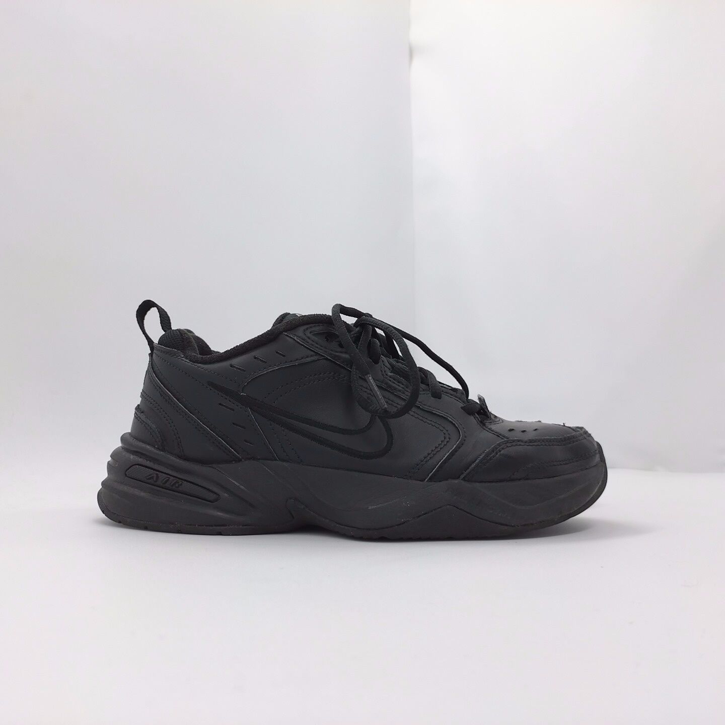 Nike - Air Monarch