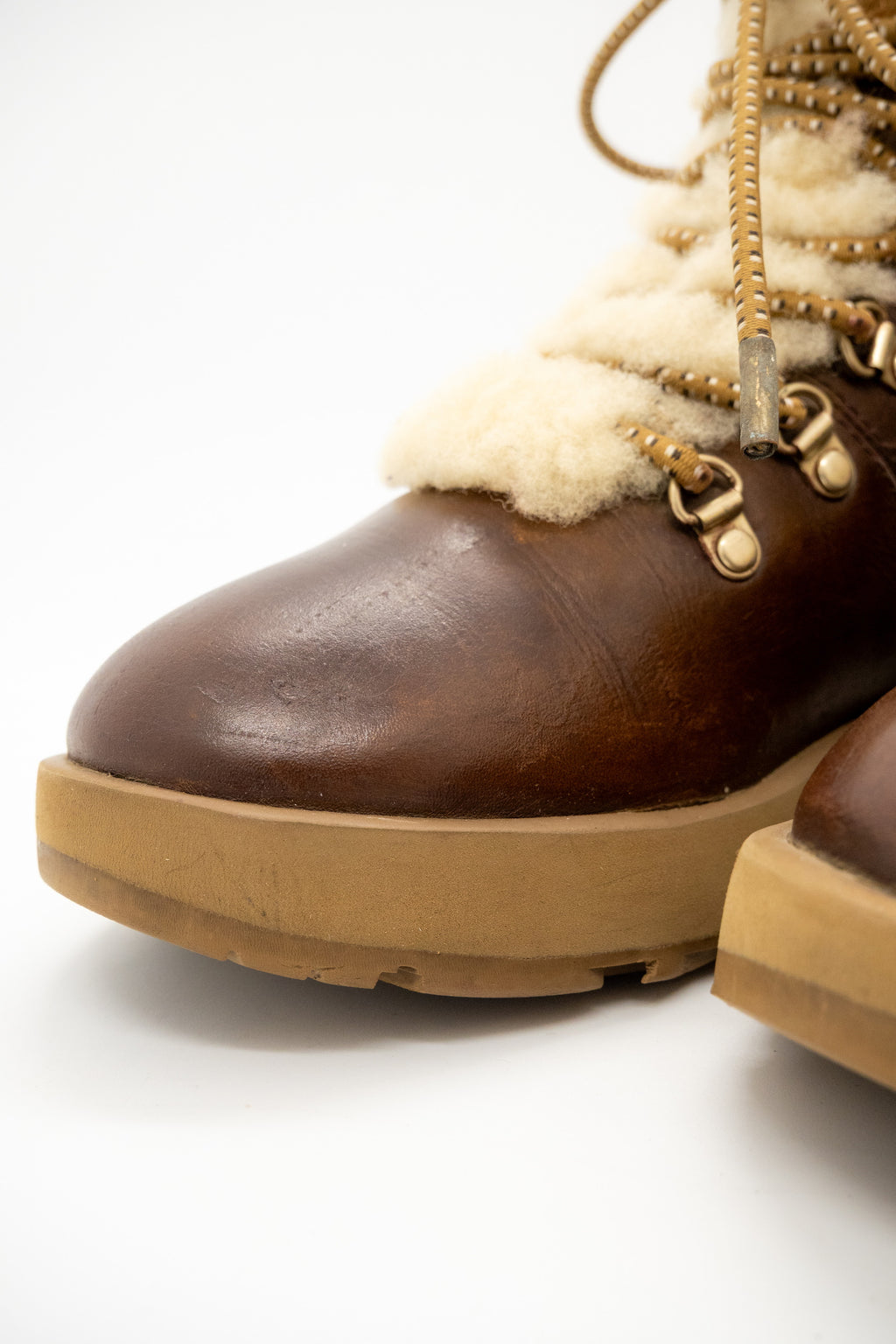 UGG - Viki