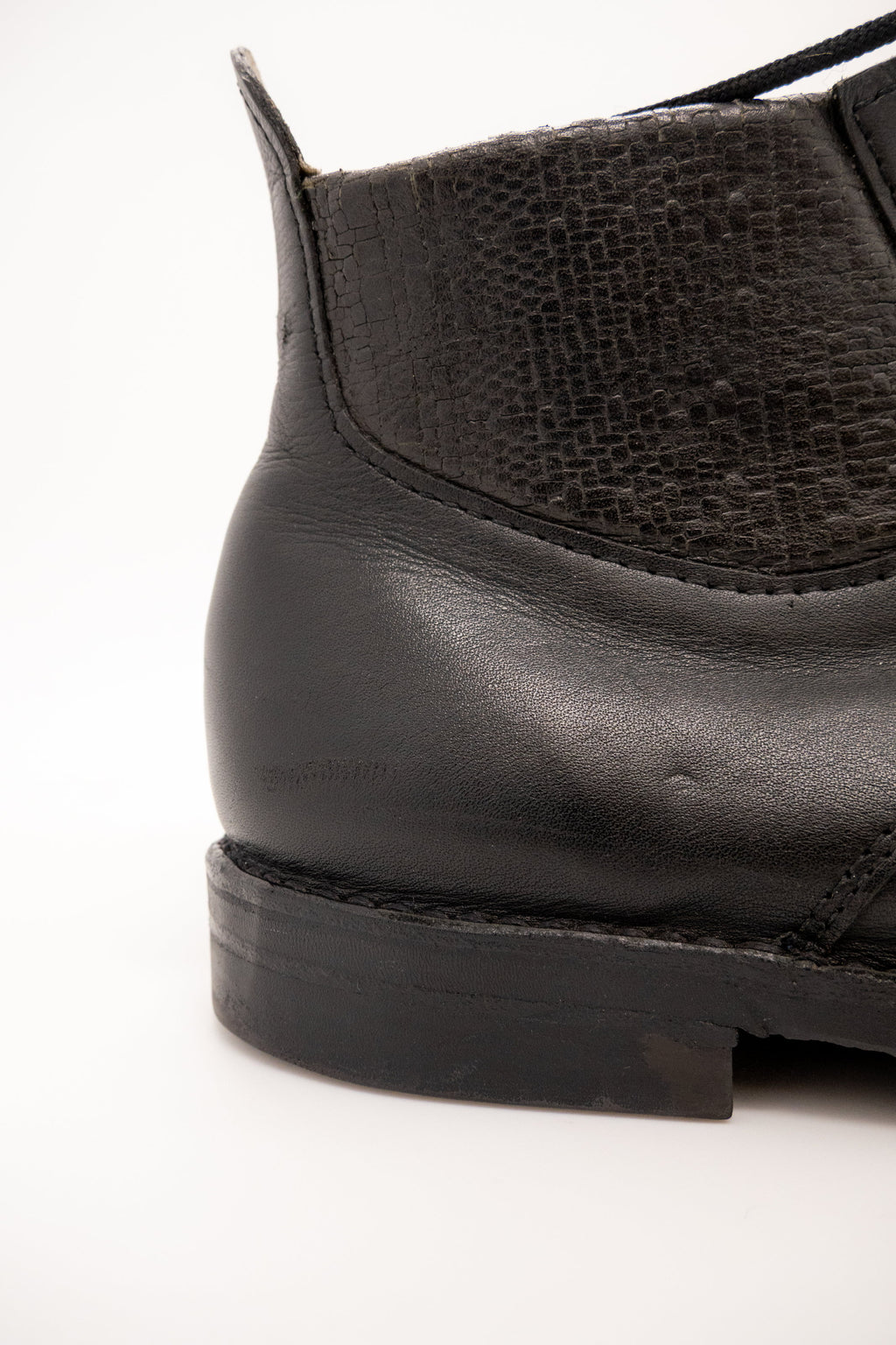 Hand Made - Combat Black