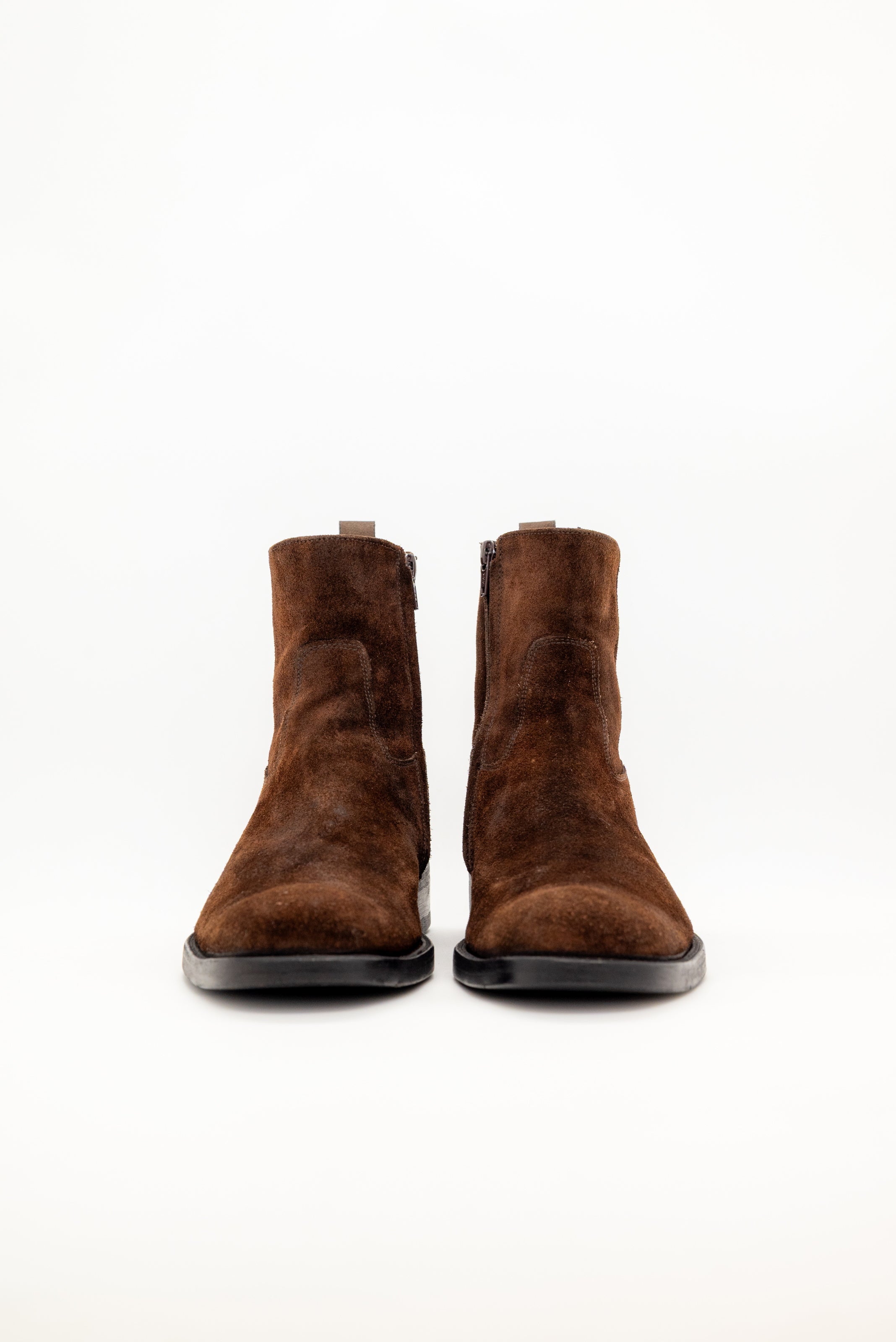 TO BOOT NEW YORK - Chelsea Brown