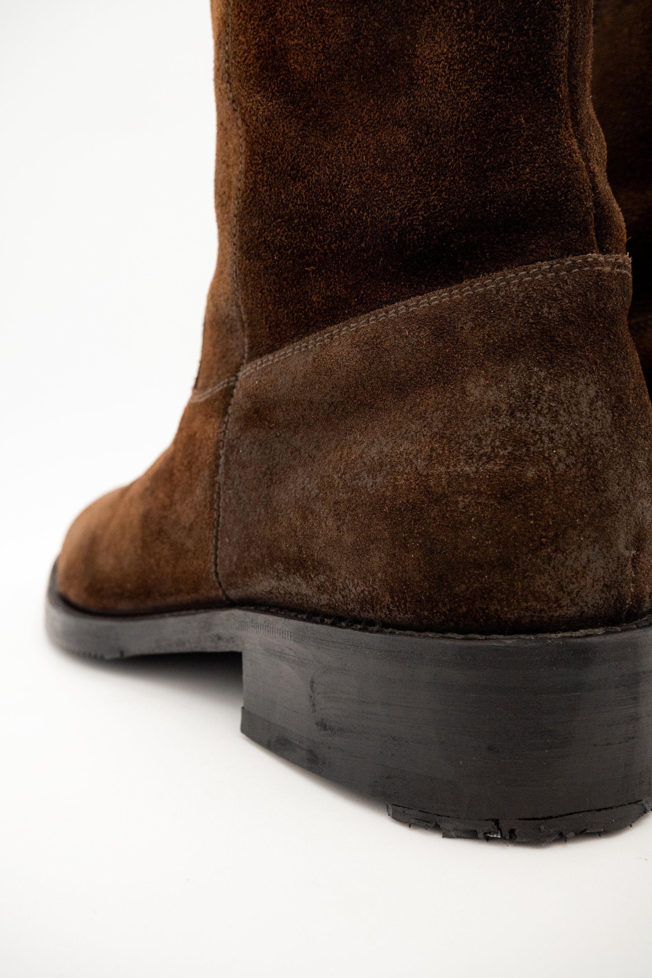 TO BOOT NEW YORK - Chelsea Brown