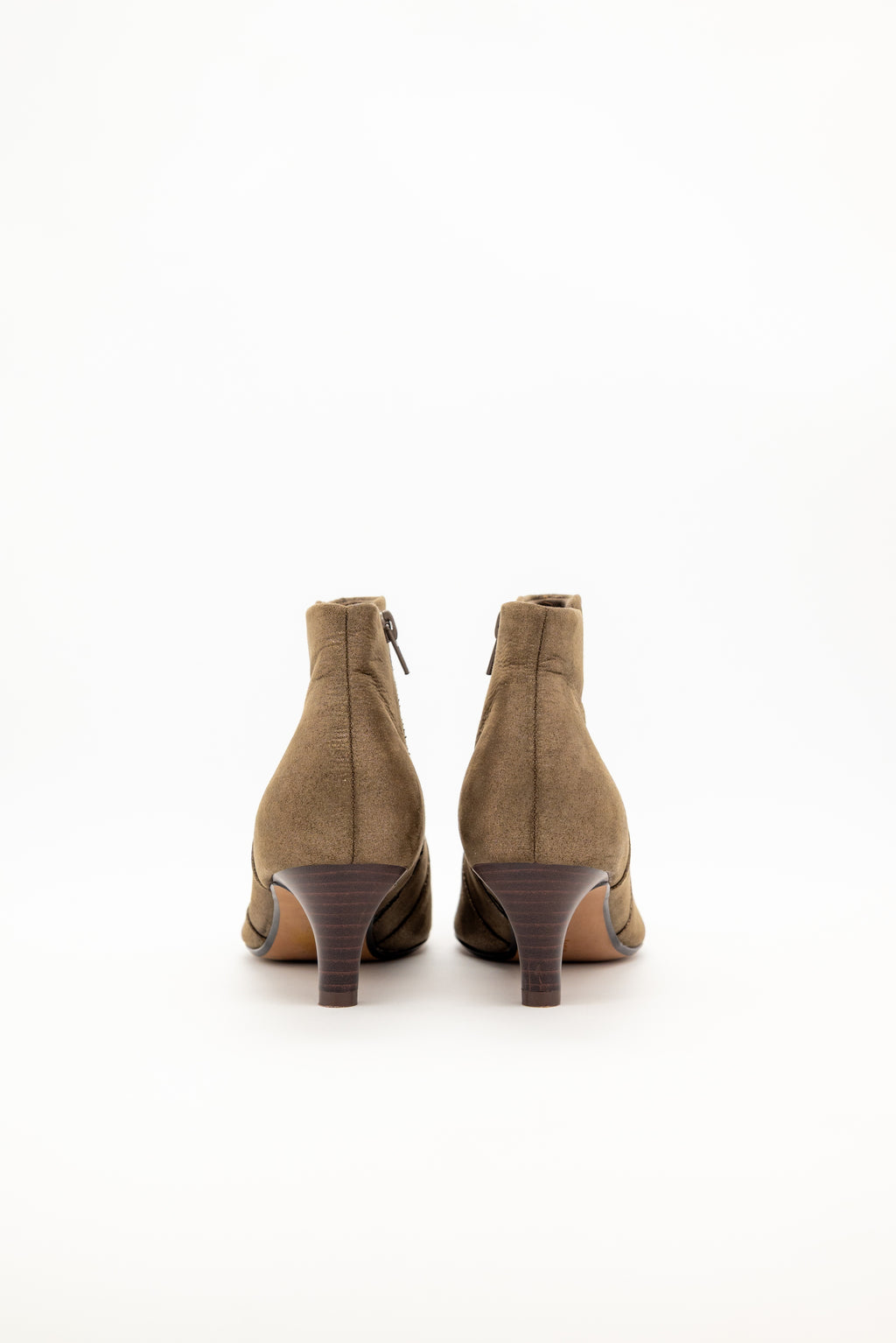 Clarks - Chelsea Gold