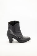 Clarks - Chelsea Black