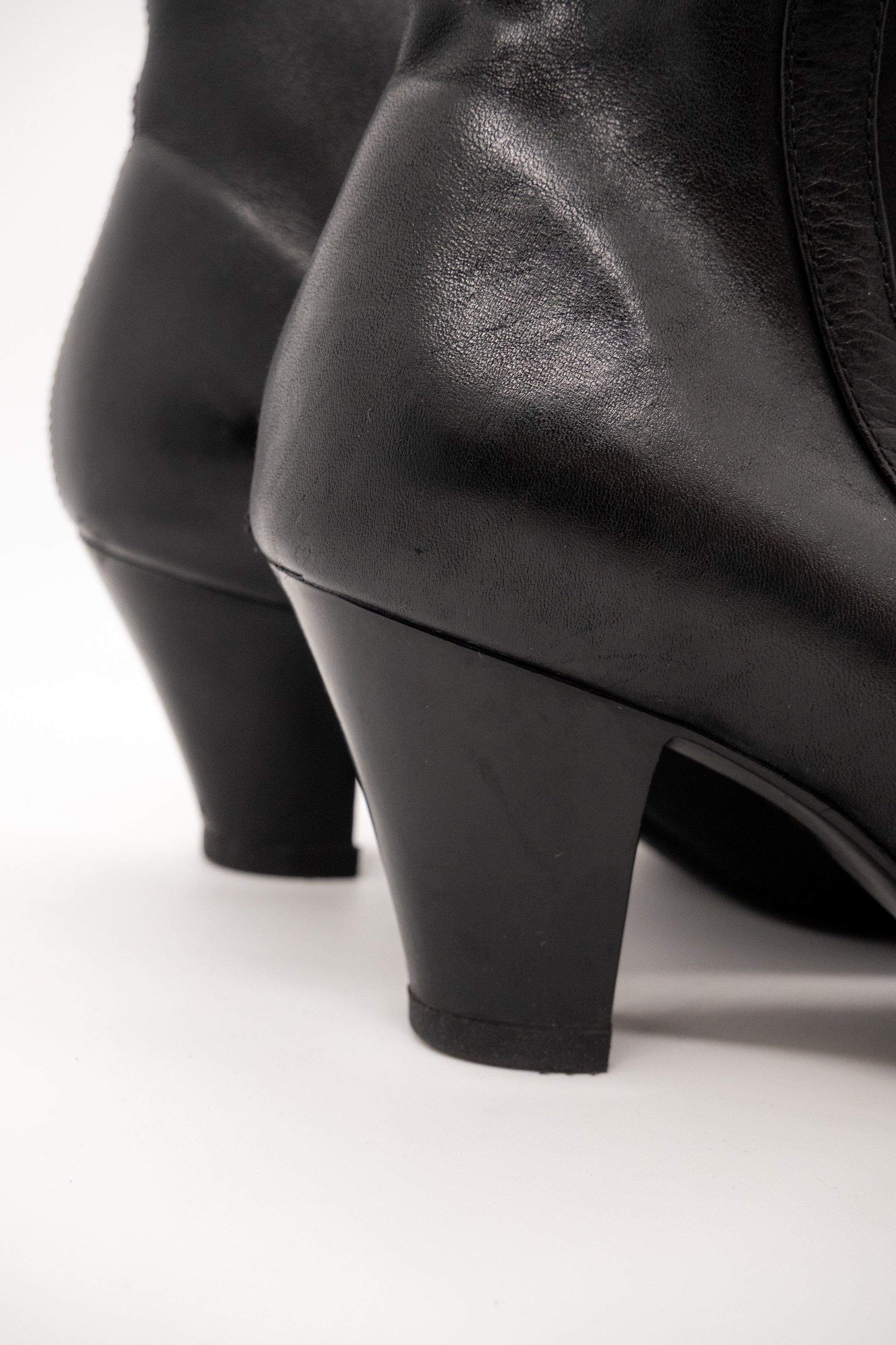 Clarks - Chelsea Black