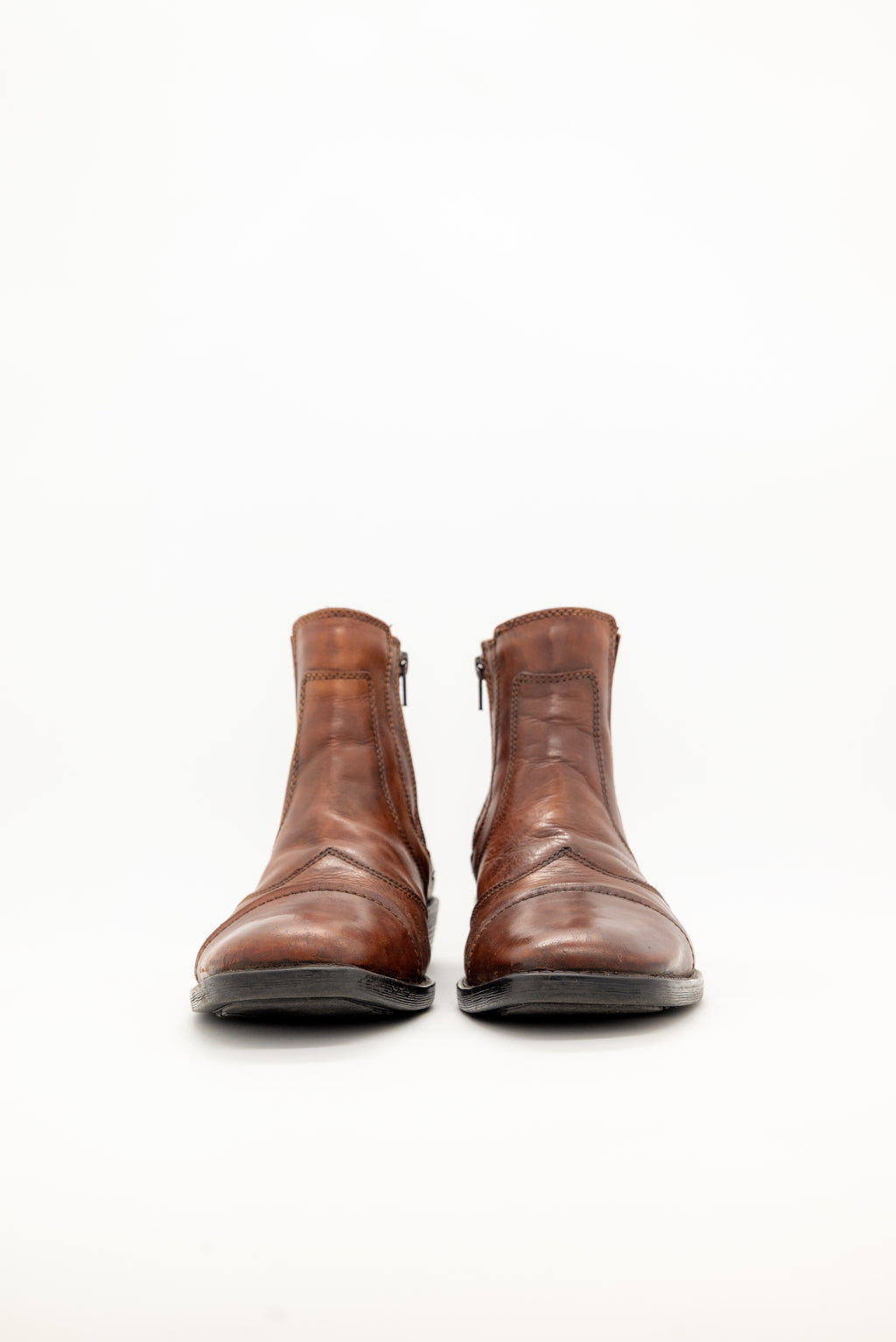 RUBINO - Chelsea Brown