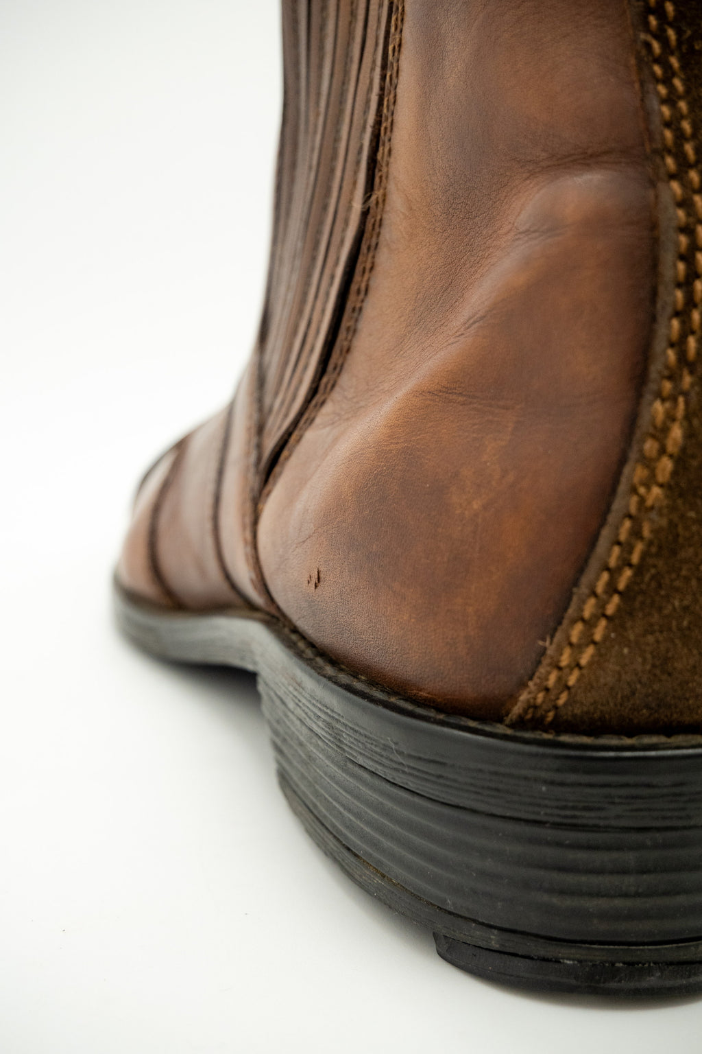 RUBINO - Chelsea Brown