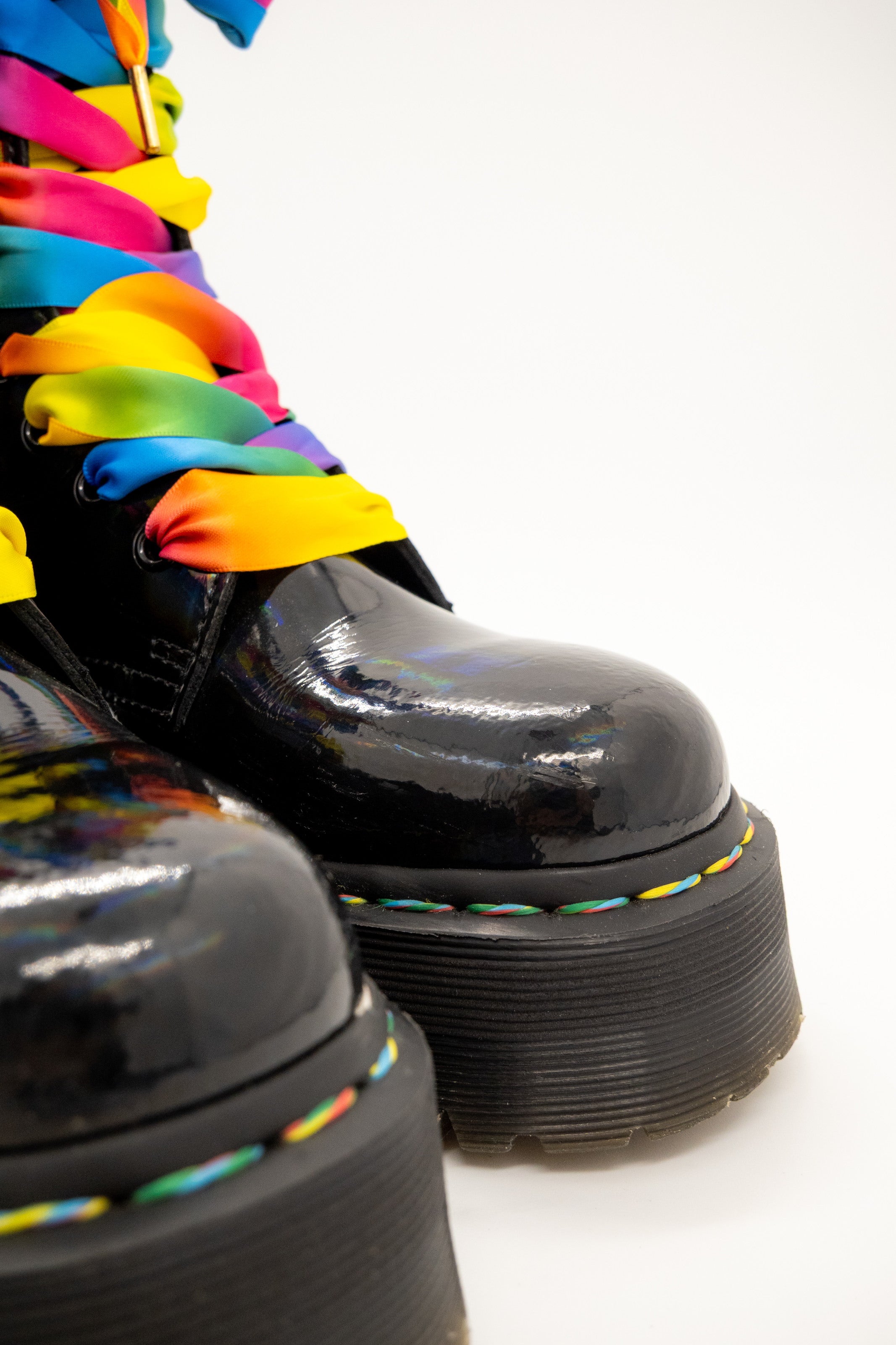 Dr. Martens - Molly Rainbow Patent