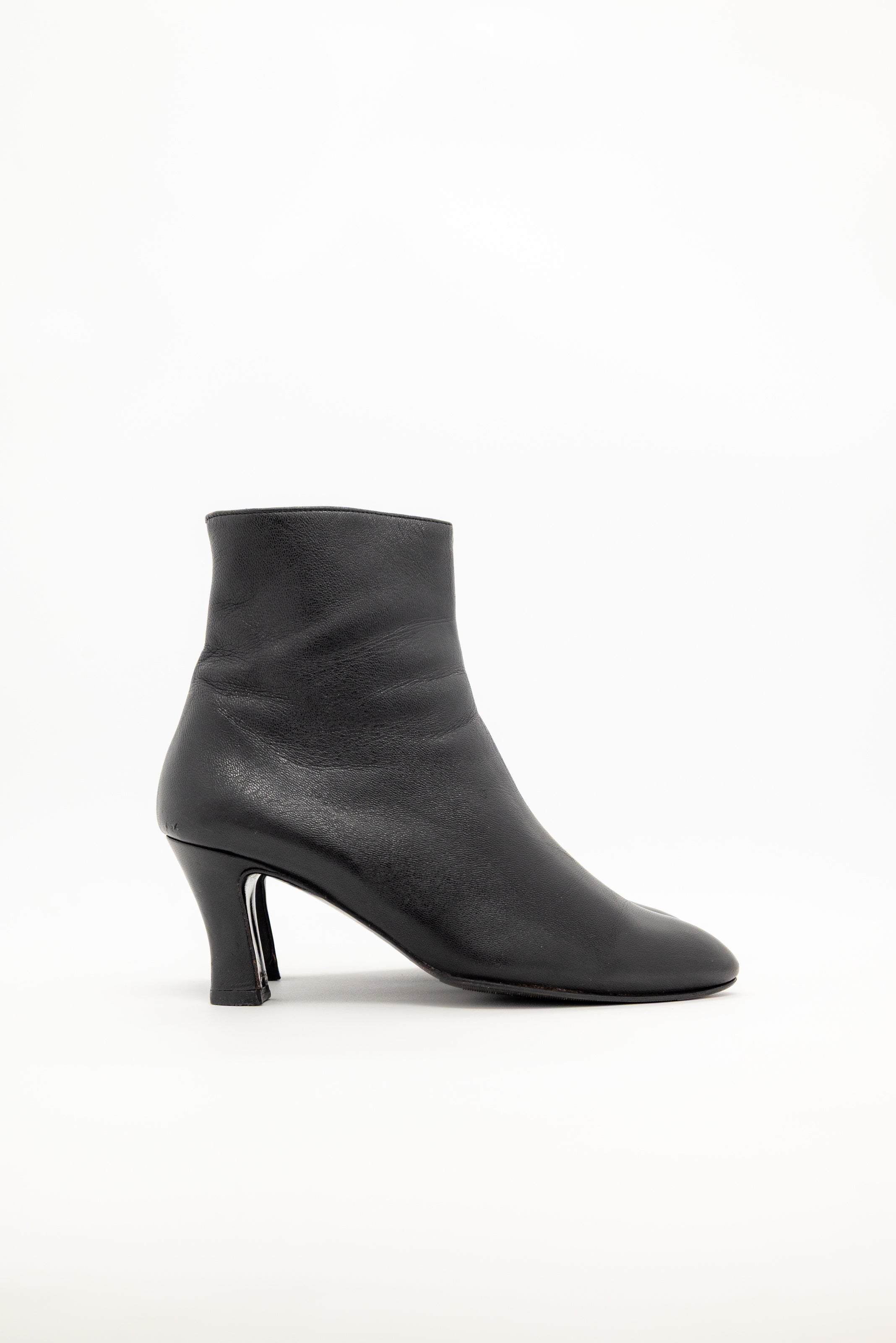 Browns - Chelsea Black