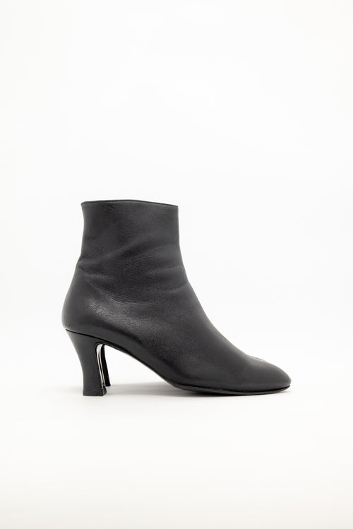 Browns - Chelsea Black