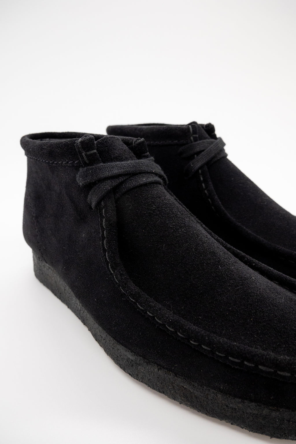 CLARKS - Chukka Black