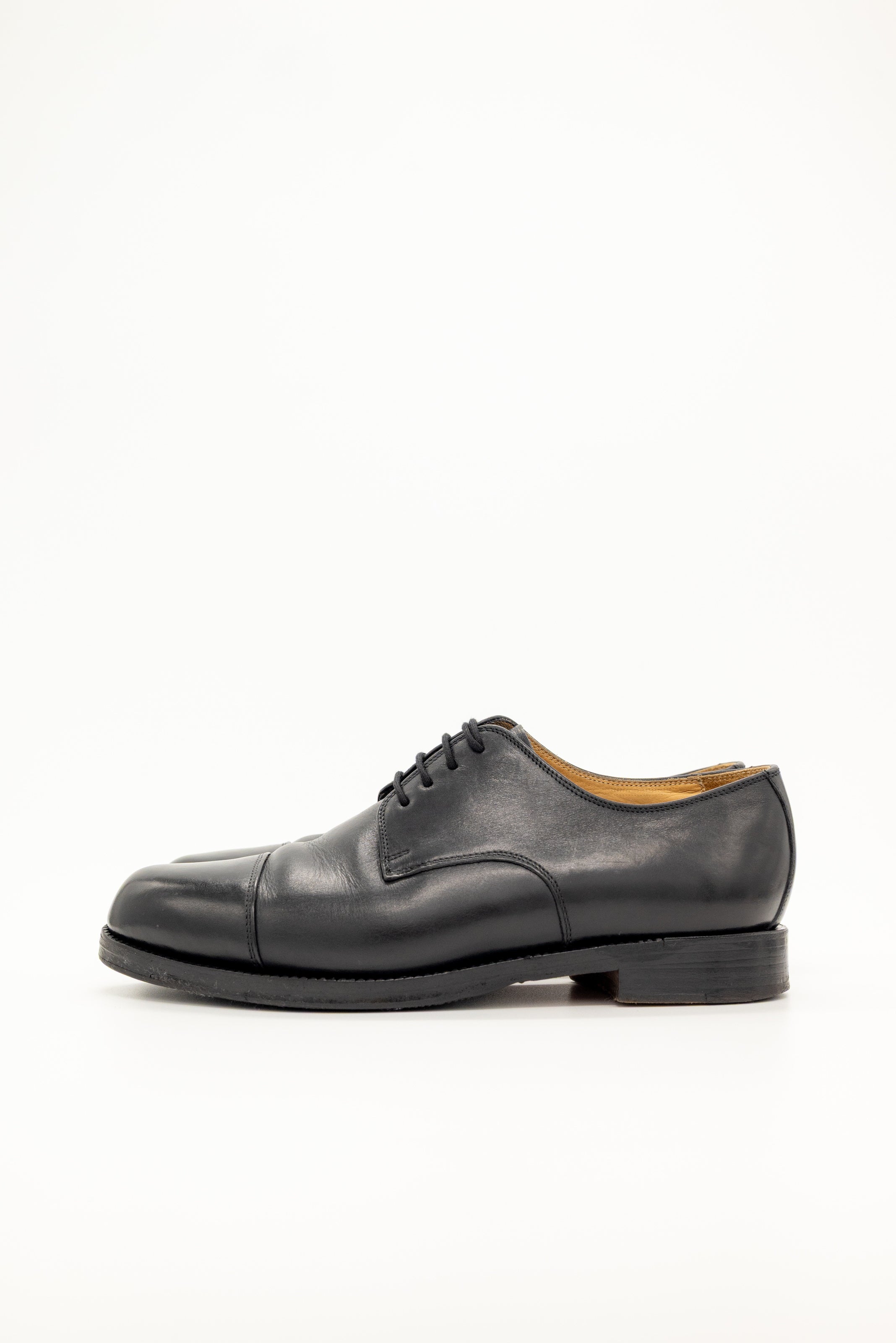 Derby - Black