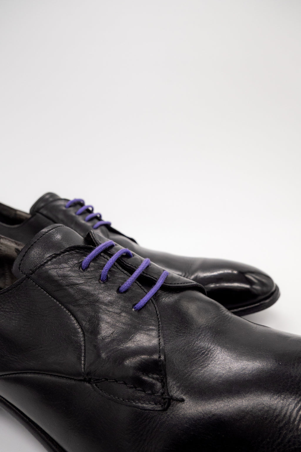 ALFREDO BANNISTER - Derby Black