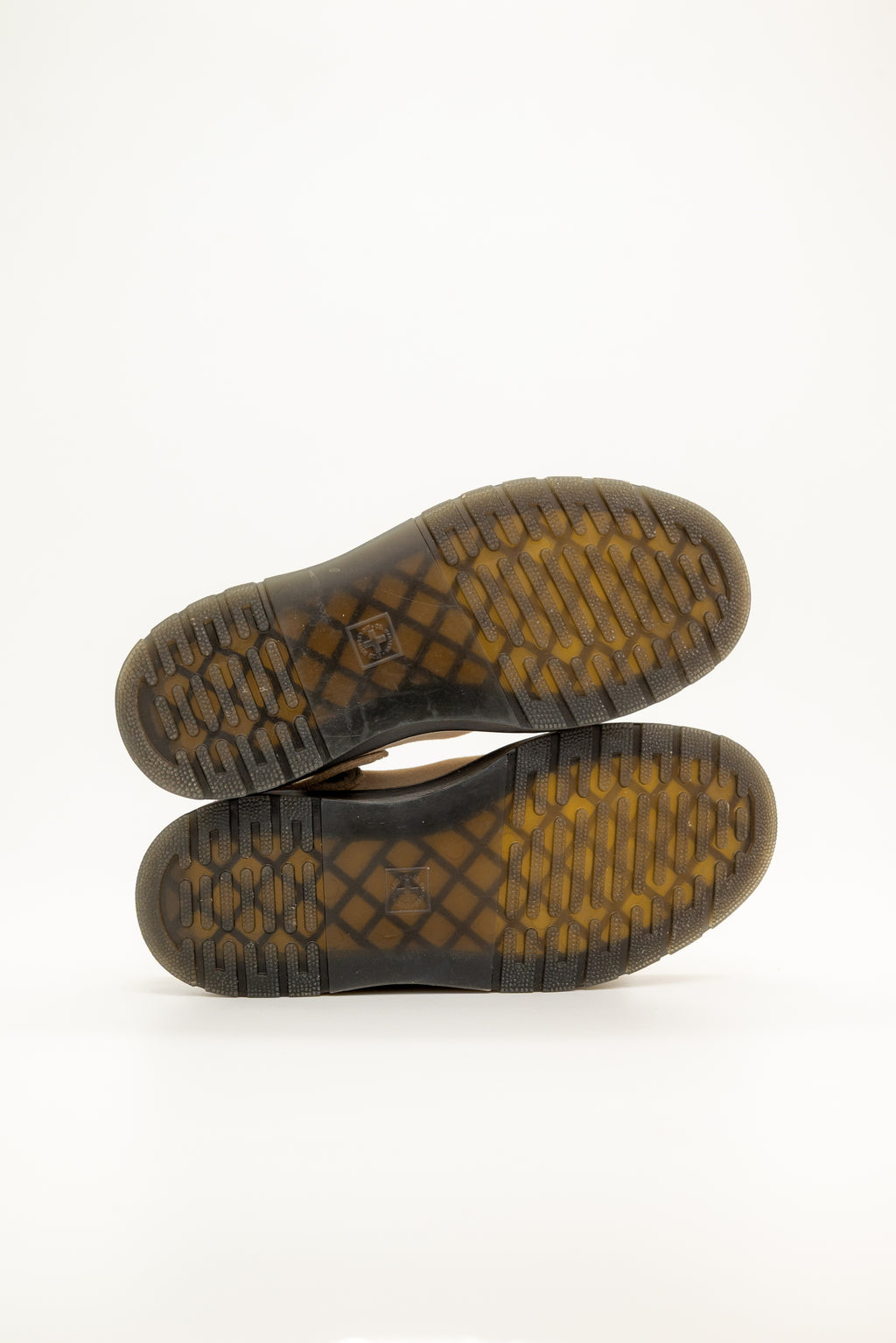 DR. MARTENS  - CARLSON 