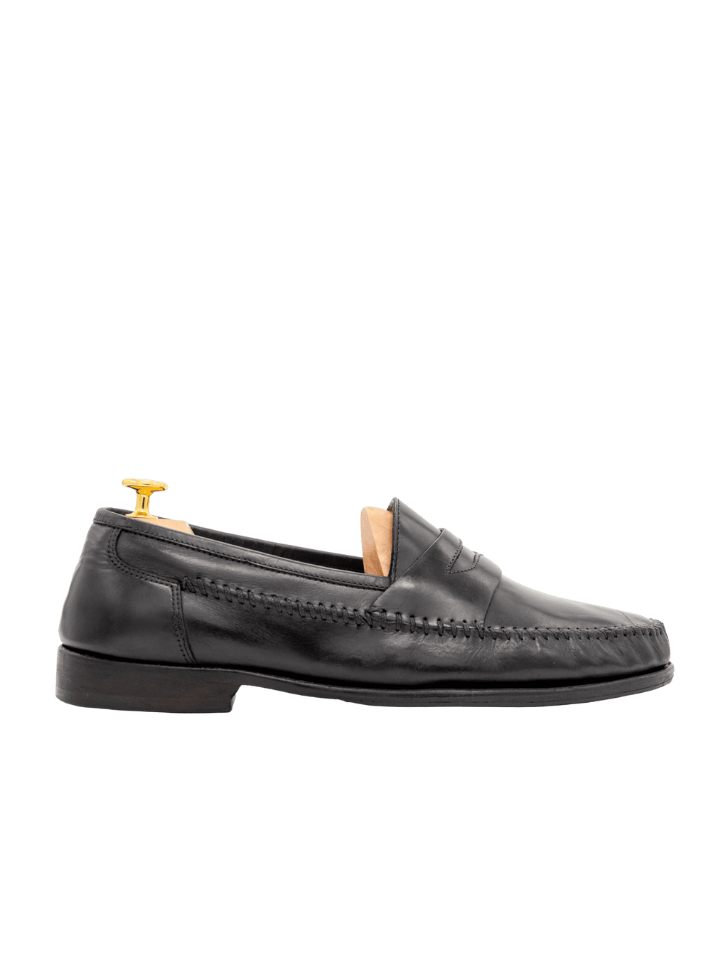 Cedar wood shoe trees